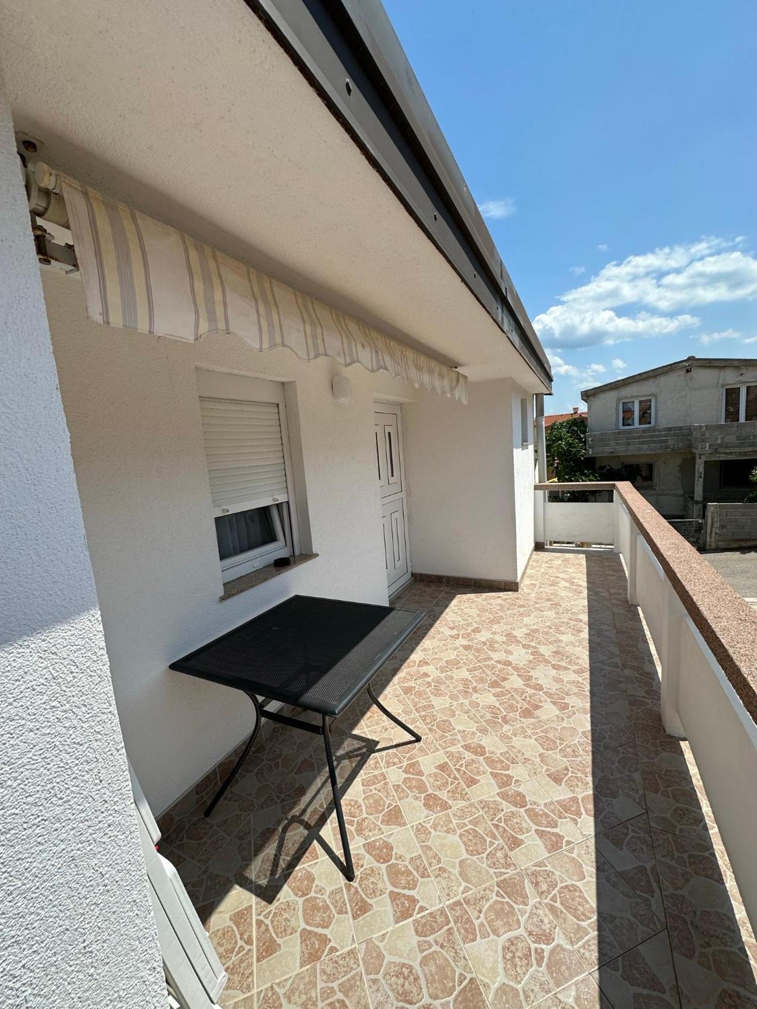 Apartmani Matovina Vir Exterior photo