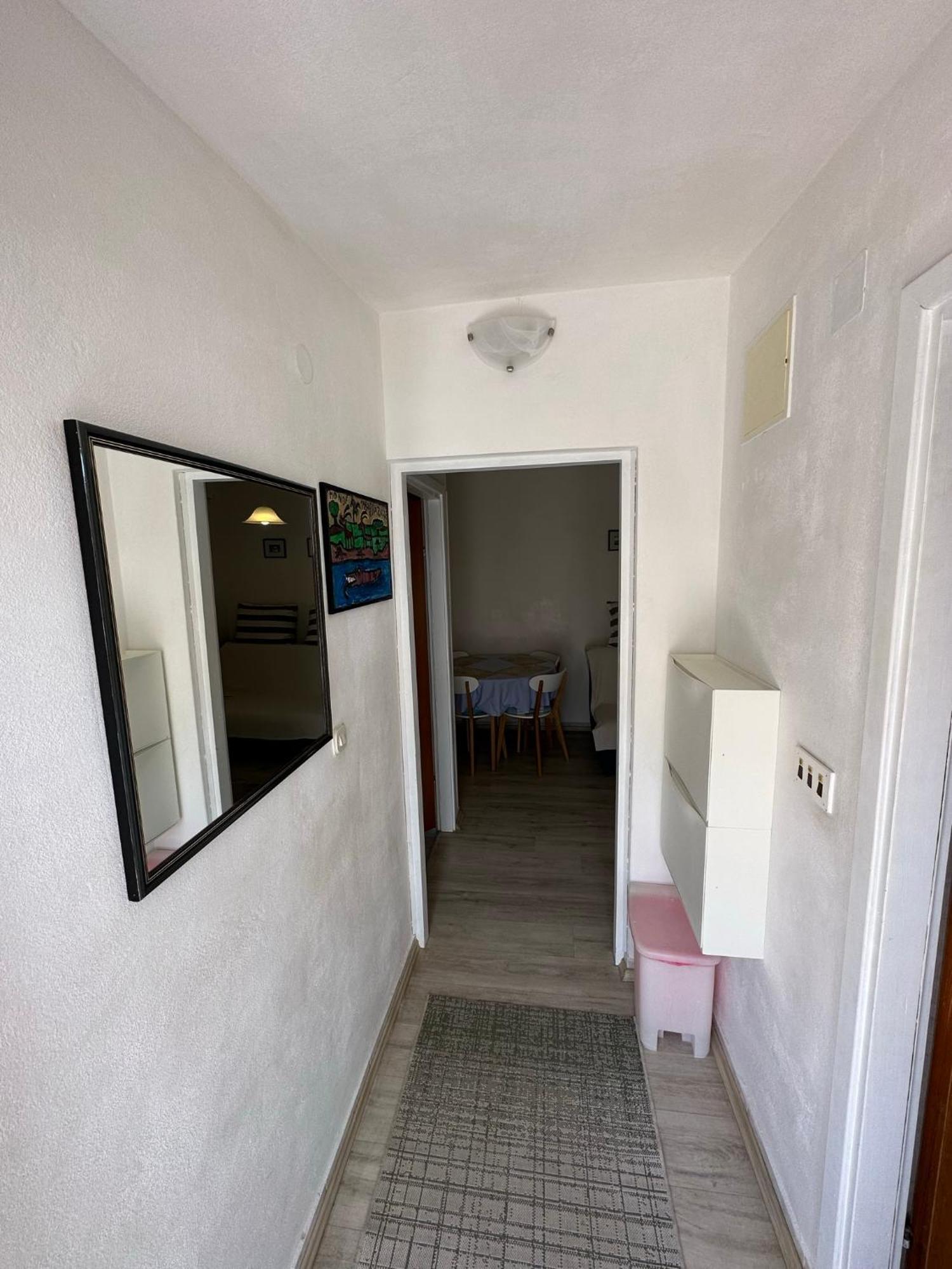 Apartmani Matovina Vir Exterior photo