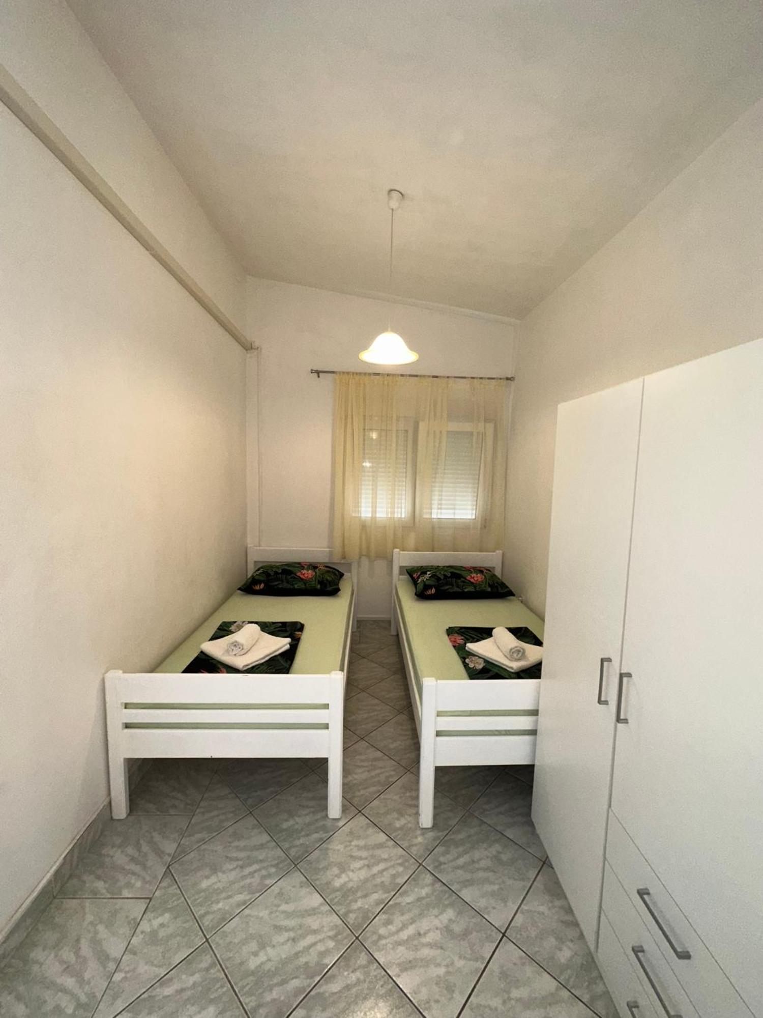 Apartmani Matovina Vir Exterior photo